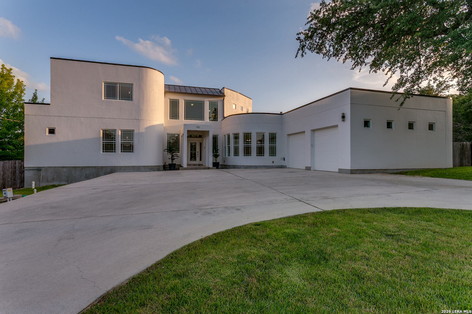 910 Silent Hollow San Antonio TX 78260