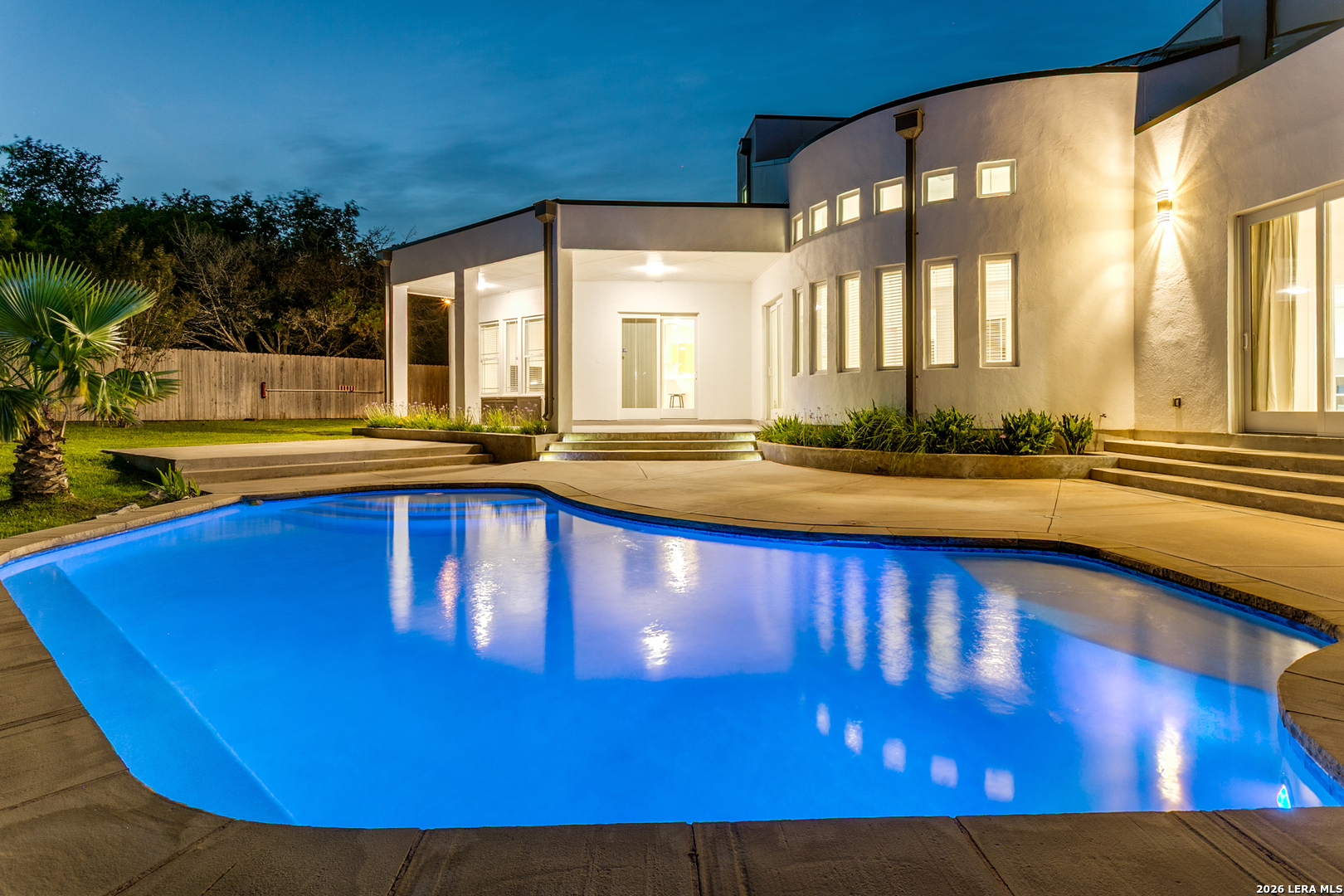 910 Silent Hollow San Antonio TX 78260