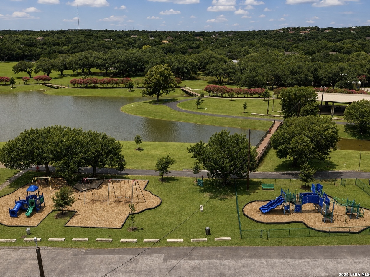 910 Silent Hollow San Antonio TX 78260