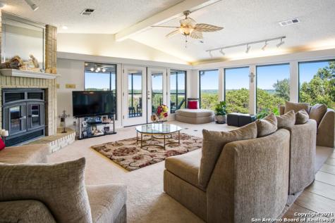 1068 Madeline Street New Braunfels TX 78132