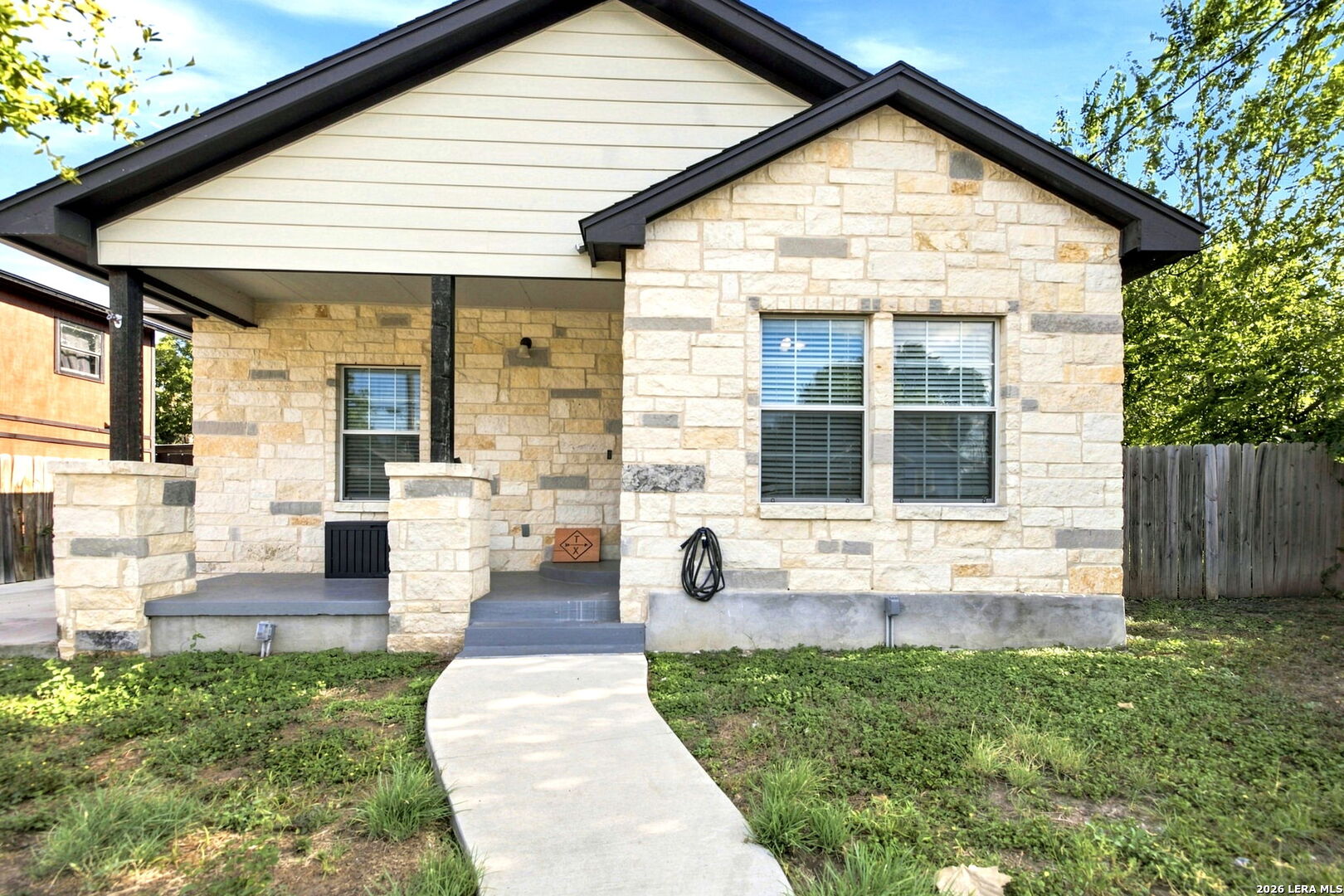 212 W Baylor San Antonio TX 78204