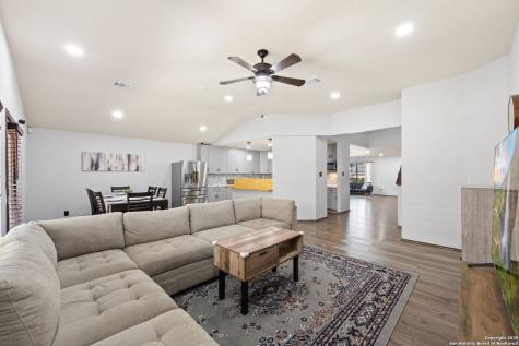 16907 Quartett Lane San Antonio TX 78266