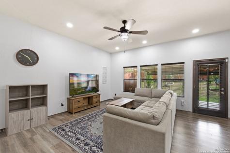 16907 Quartett Lane San Antonio TX 78266