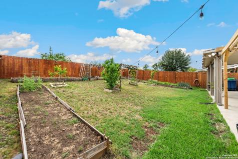 16907 Quartett Lane San Antonio TX 78266
