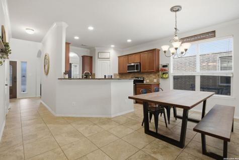 6321 Iris Run New Braunfels TX 78132