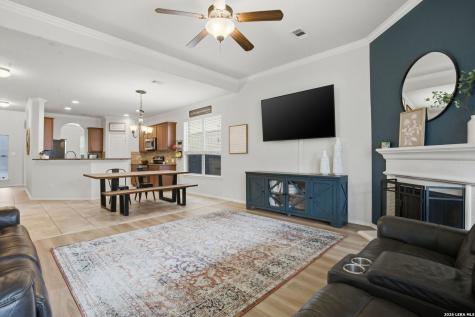 6321 Iris Run New Braunfels TX 78132