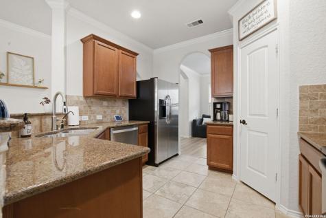 6321 Iris Run New Braunfels TX 78132