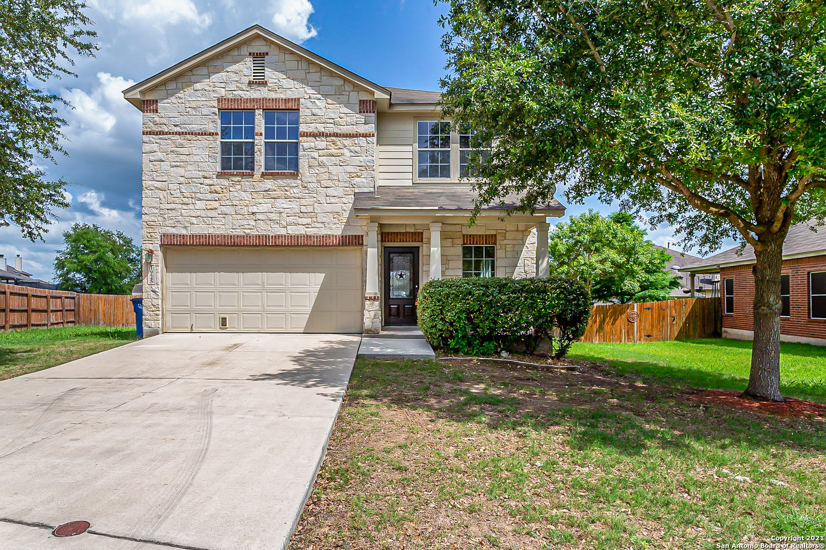 1925 Spotted Owl New Braunfels TX 78130