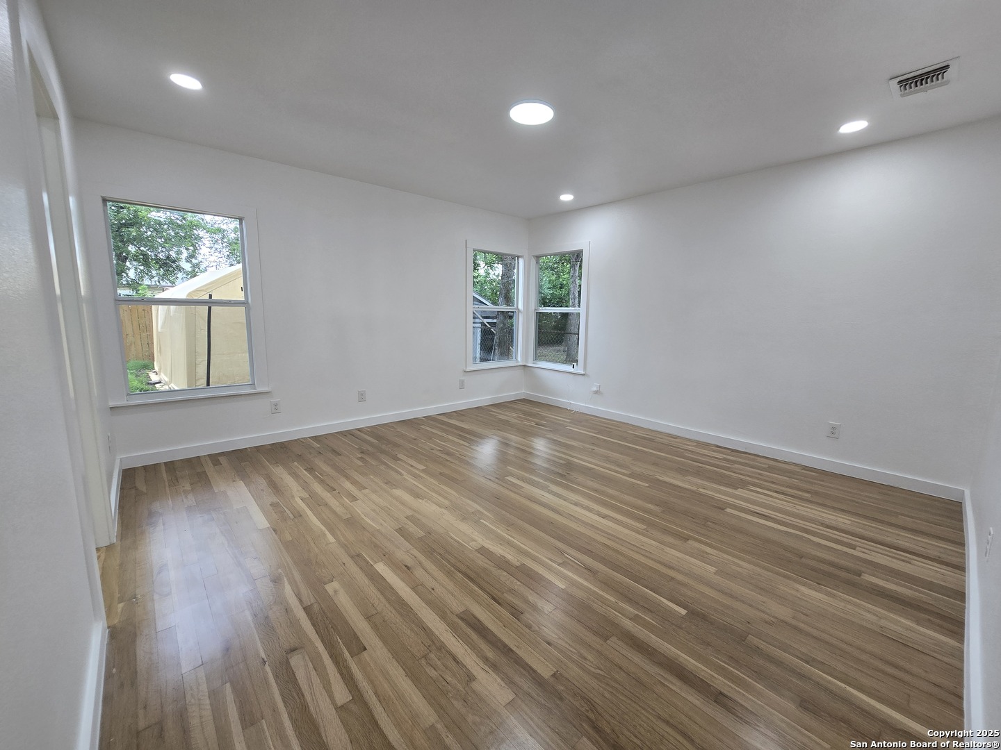 1514 W Lynwood Avenue San Antonio TX 78201