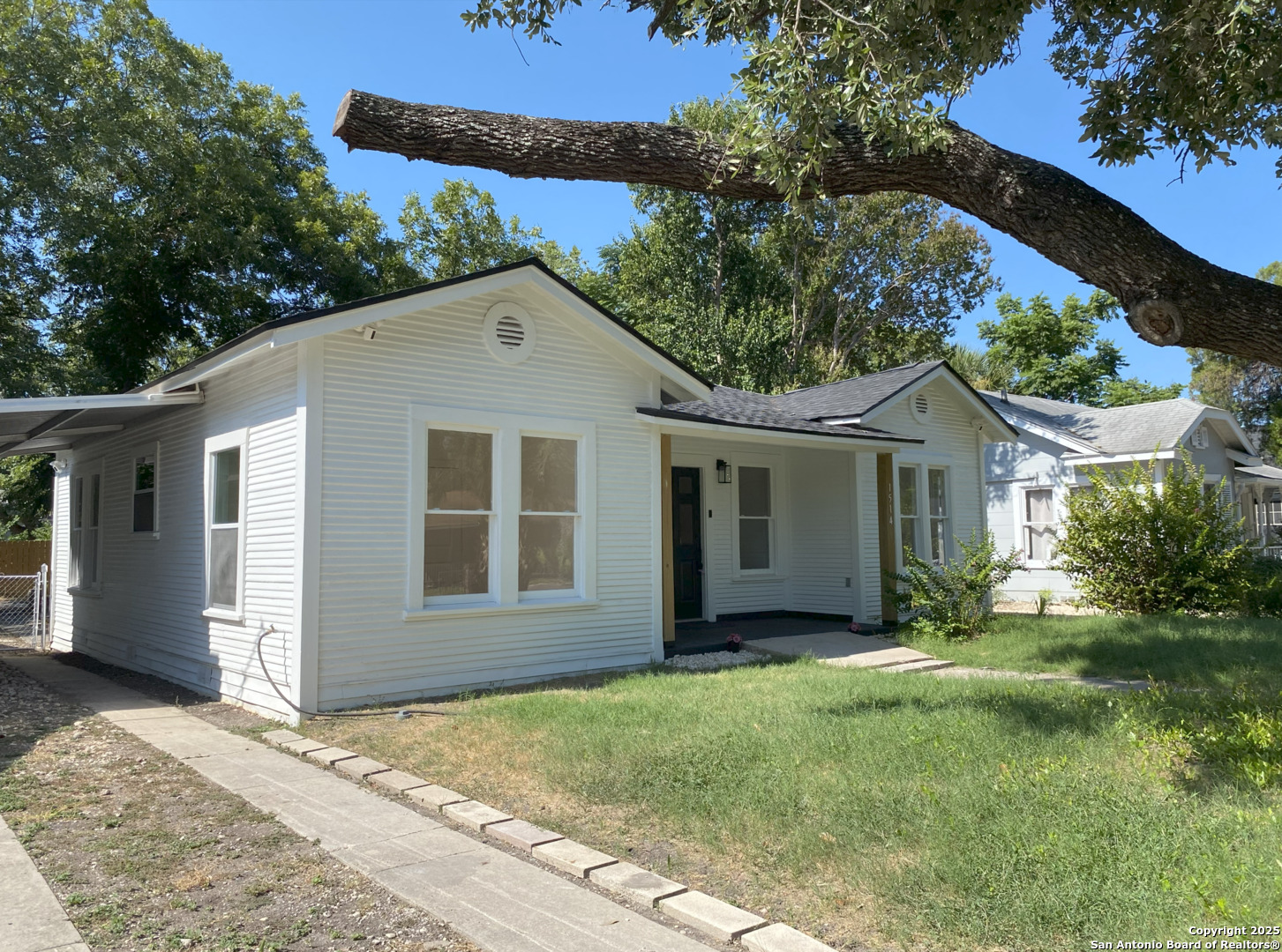 1514 W Lynwood Avenue San Antonio TX 78201