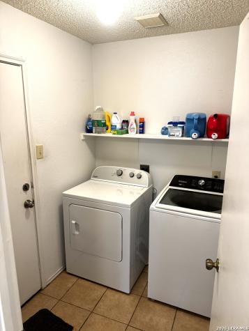 9823 Alisa Brooke San Antonio TX 78254