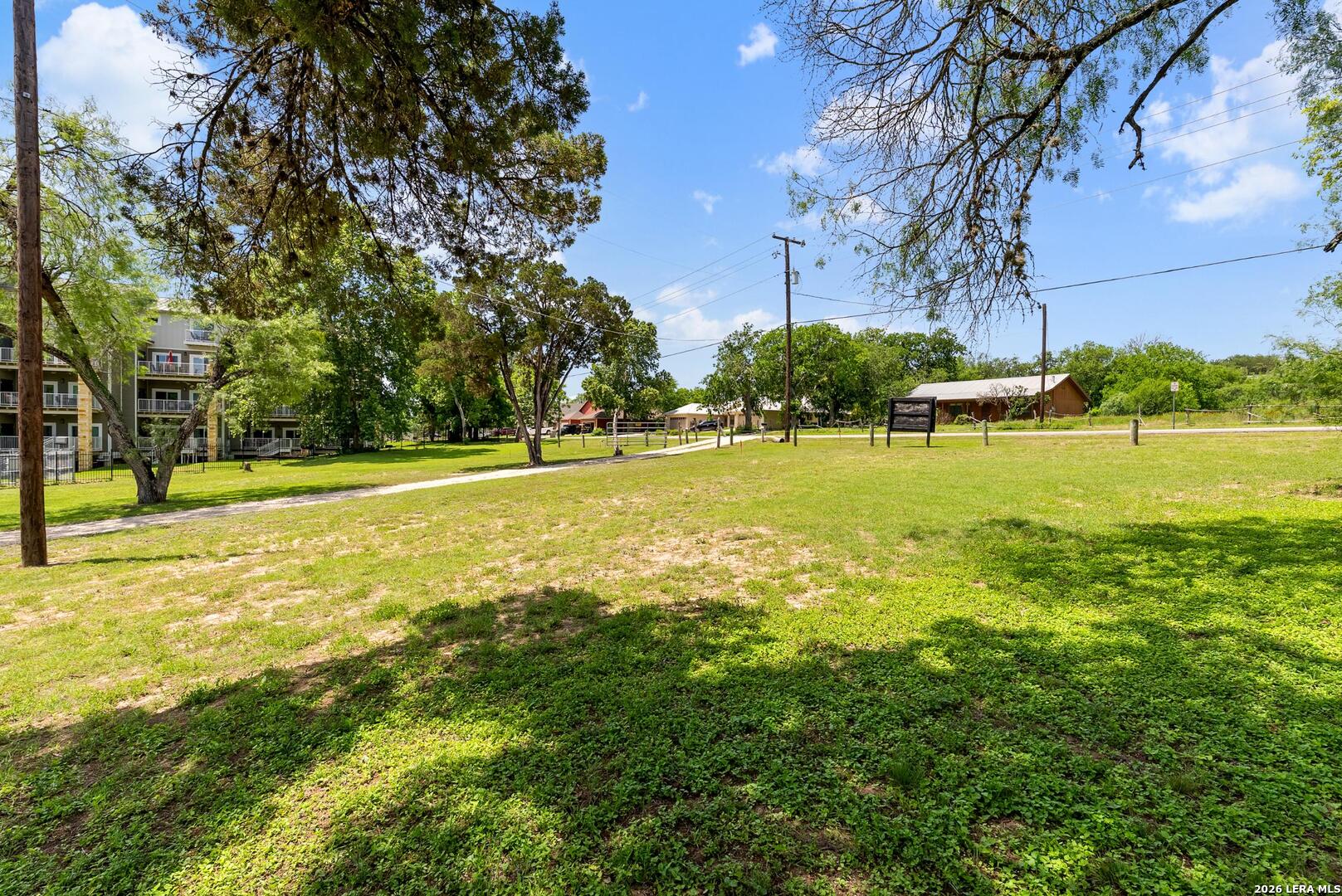 1242 Ervendberg Ave Lot 4 New Braunfels TX 78130