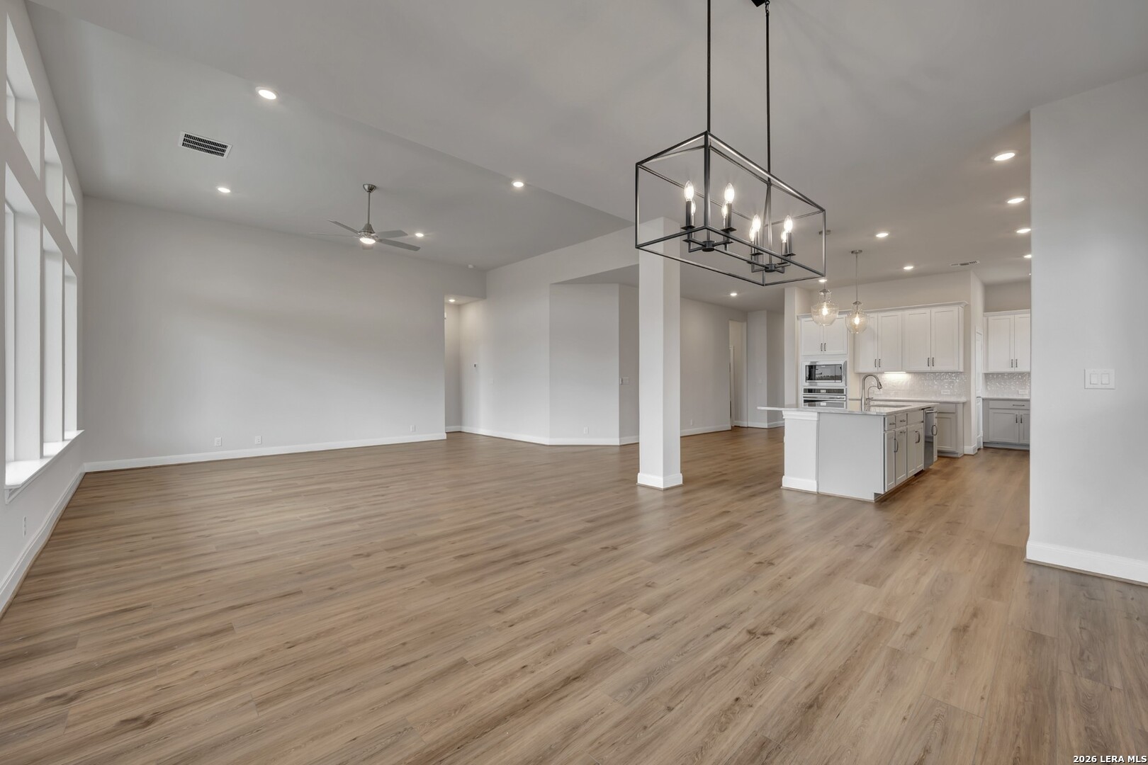 3713 Hollis Pecan San Antonio TX 78245