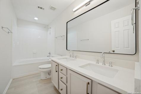 9935 Carswell Peak San Antonio TX 78245