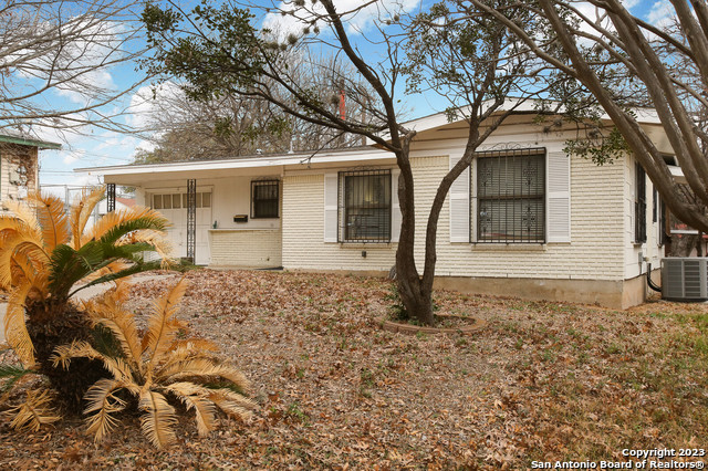 315 Savannah Drive San Antonio TX 78213