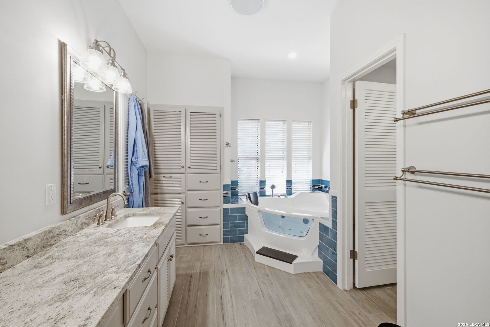 13102 Hunters Ledge San Antonio TX 78230