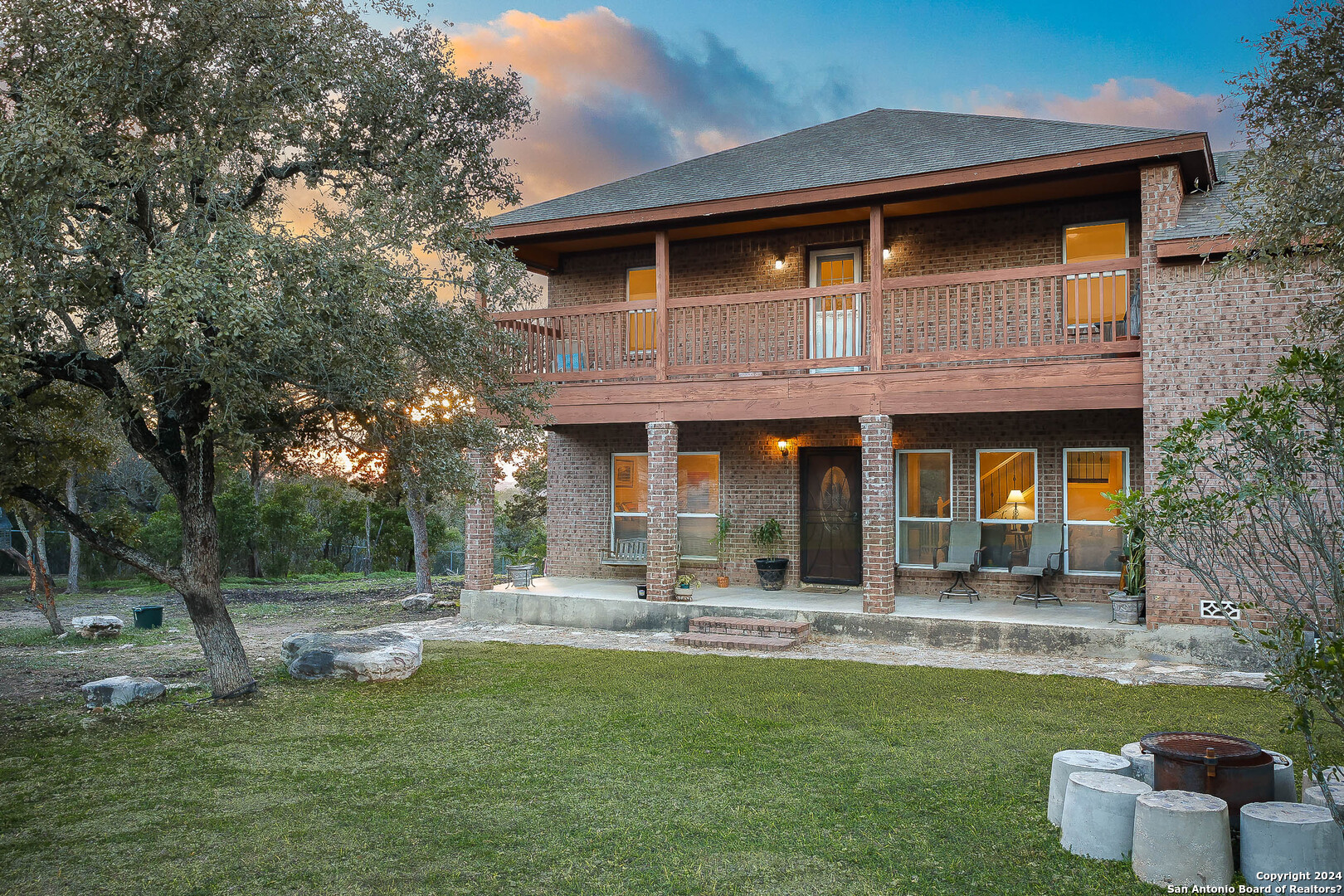 1319 County Road 2720 Mico TX 78056
