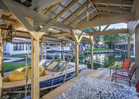 401 Lake Point Horseshoe Bay TX 78657