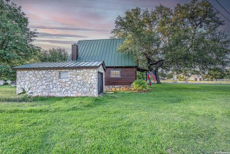 401 Lake Point Horseshoe Bay TX 78657