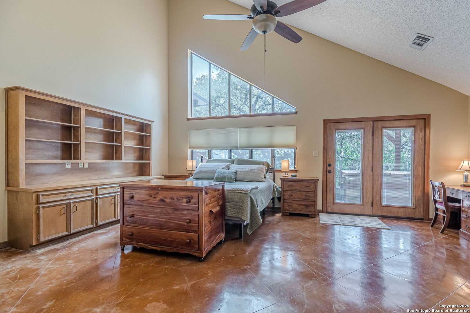 560 Bluff Ridge New Braunfels TX 78132