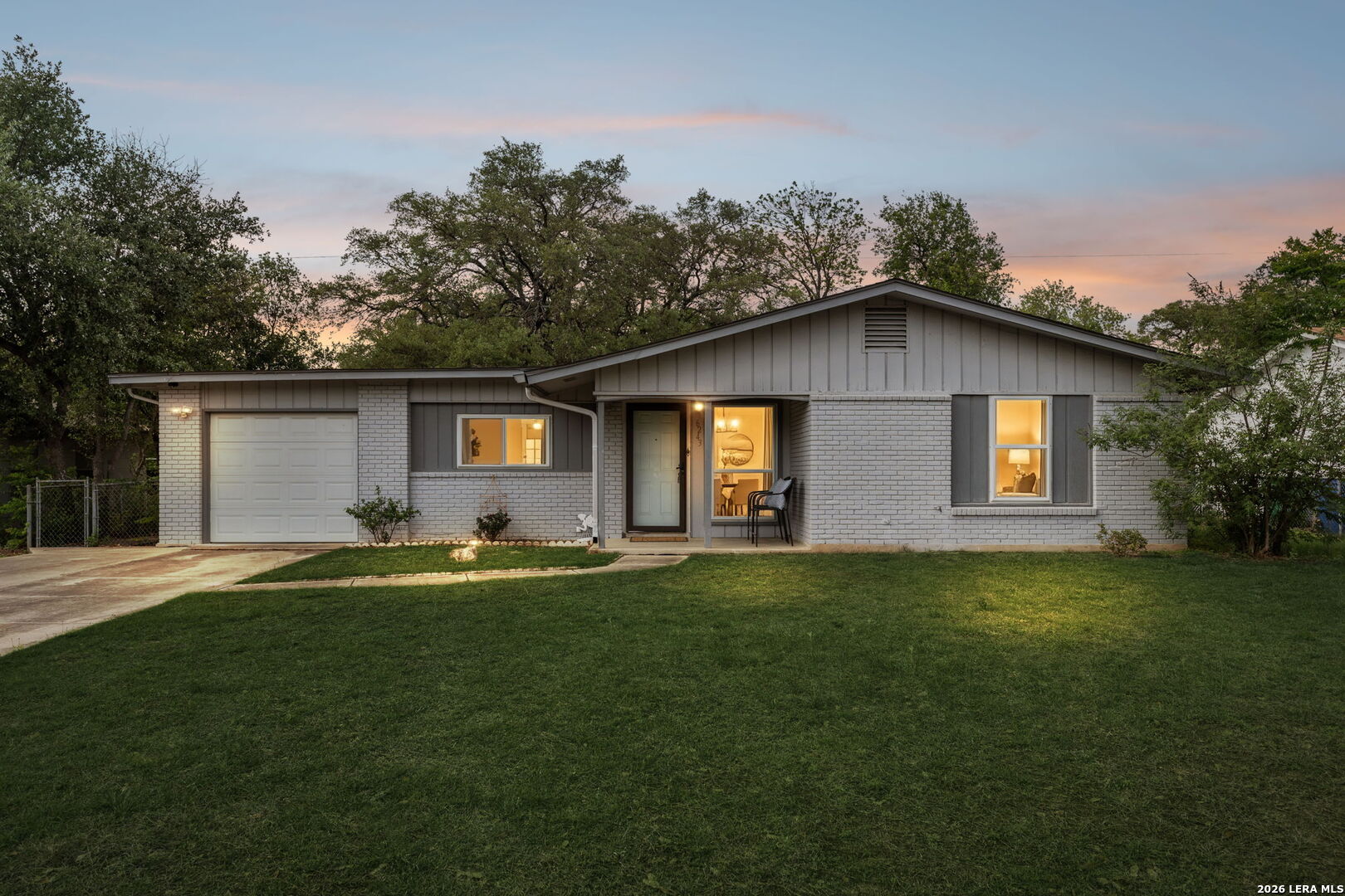 6243 Flint Rock Drive San Antonio TX 78238