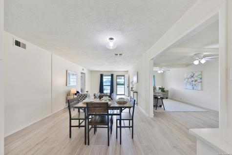 6243 Flint Rock Drive San Antonio TX 78238