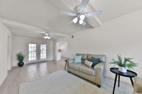 6243 Flint Rock Drive San Antonio TX 78238