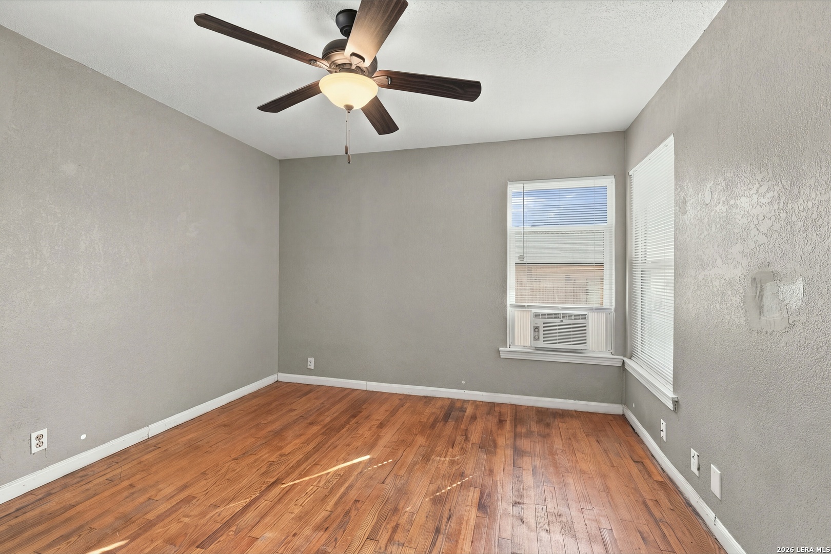 703 Cravens San Antonio TX 78223