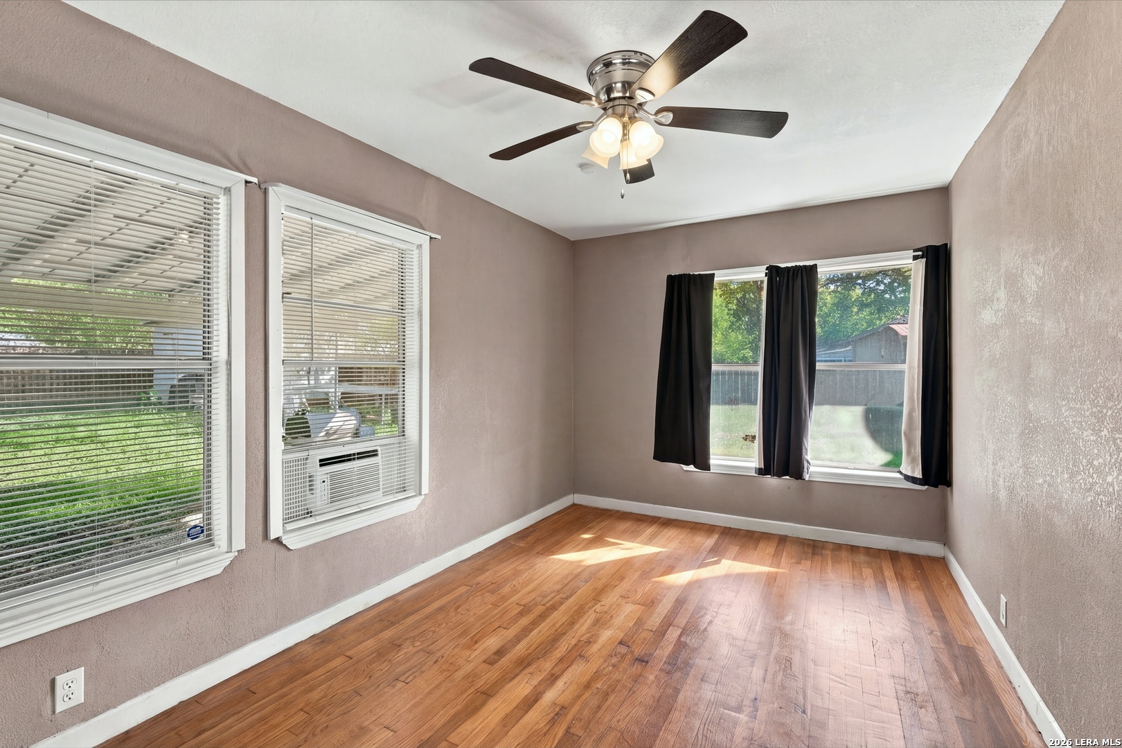 703 Cravens San Antonio TX 78223