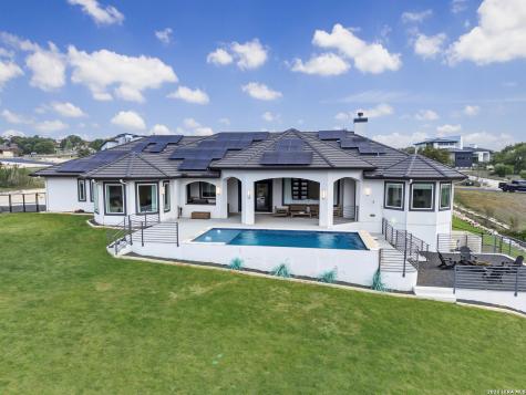 1356 Bordeaux New Braunfels TX 78132