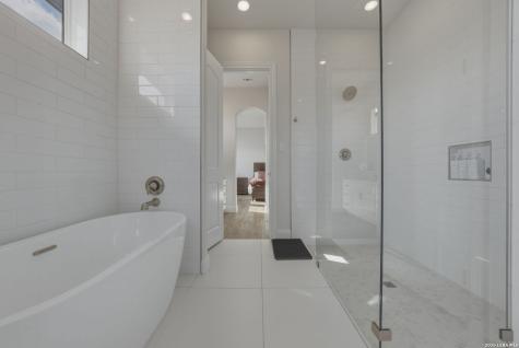 1356 Bordeaux New Braunfels TX 78132