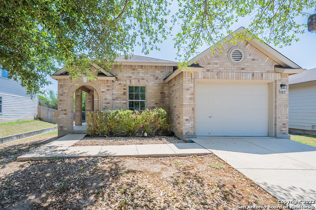 5122 Green Coral San Antonio TX 78223