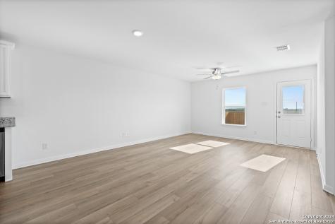 11812 Luckey Villa San Antonio TX 78252