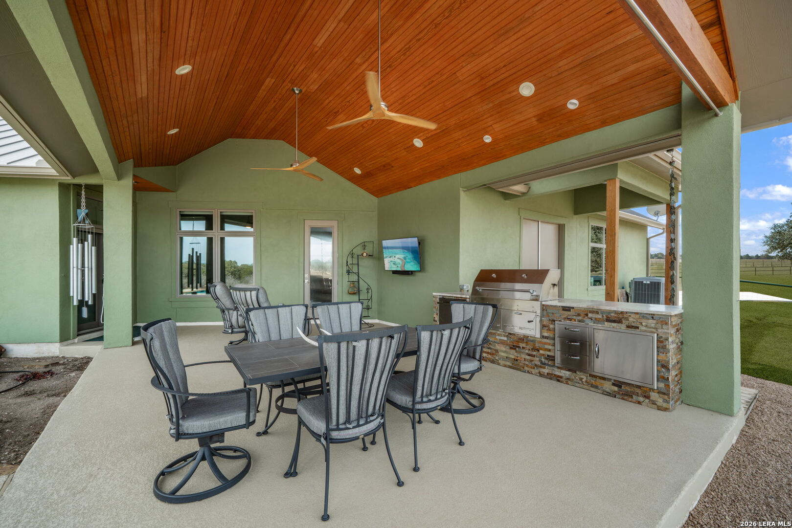 236 Bridle Chase Bandera TX 78003