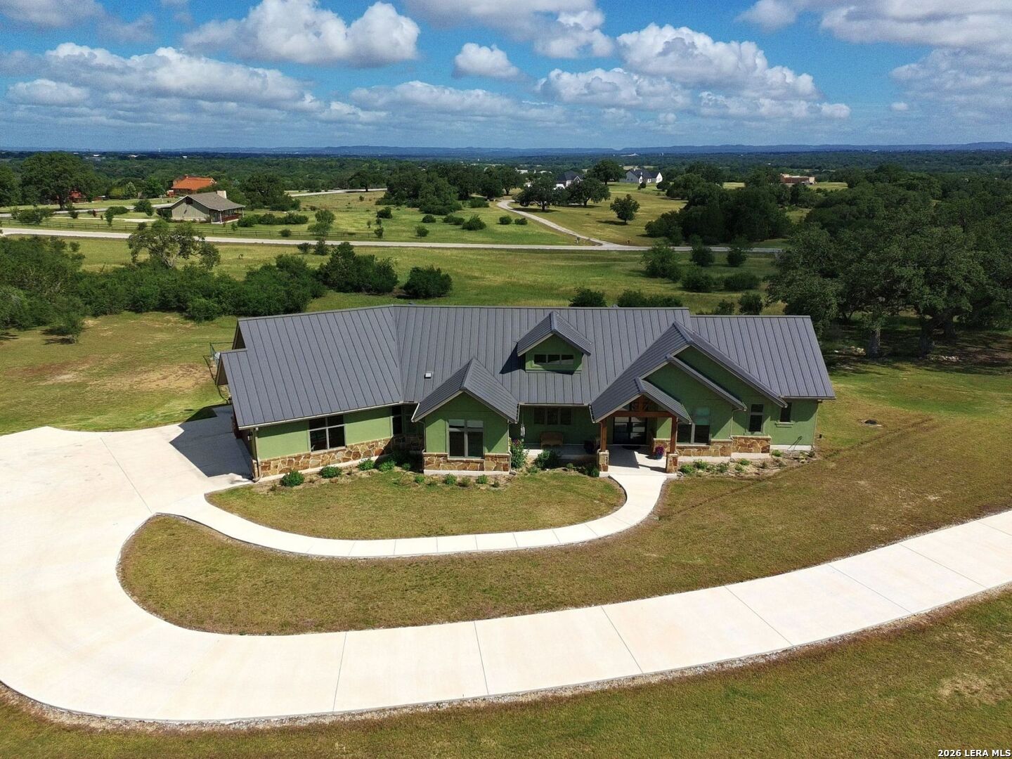 236 Bridle Chase Bandera TX 78003