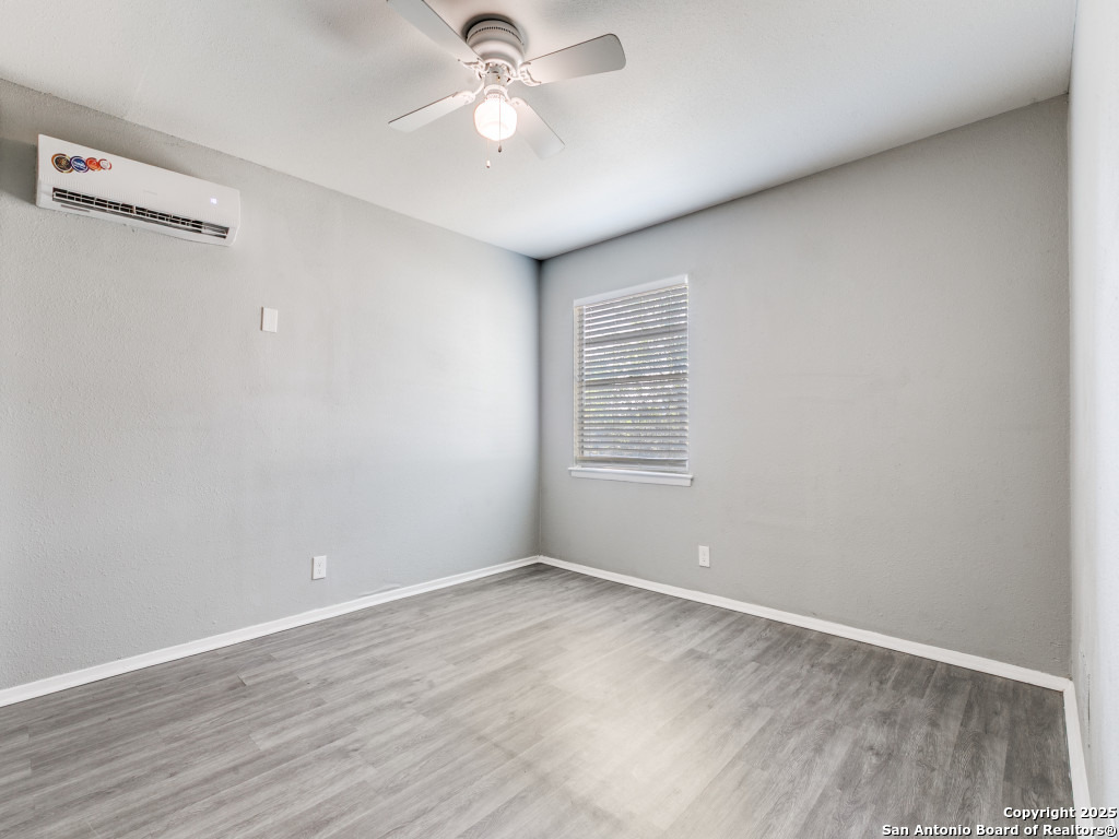 5830 Castle Yard San Antonio TX 78218