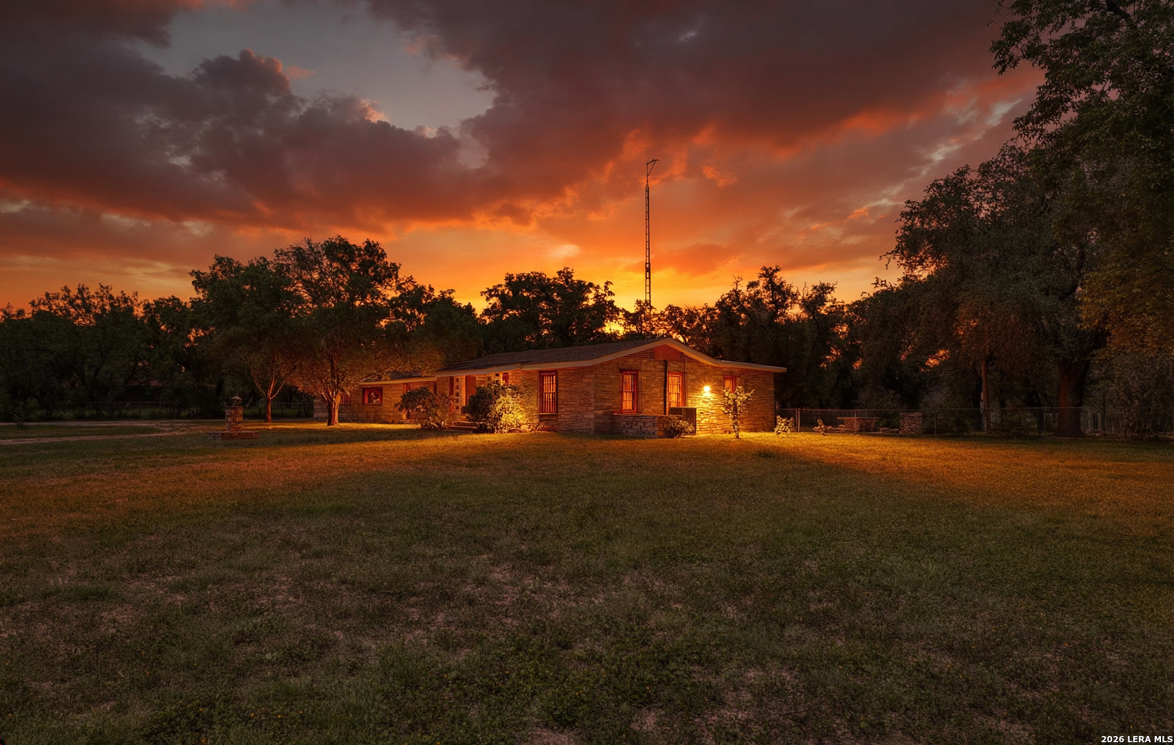 3424 Fm 117 Uvalde TX 78801