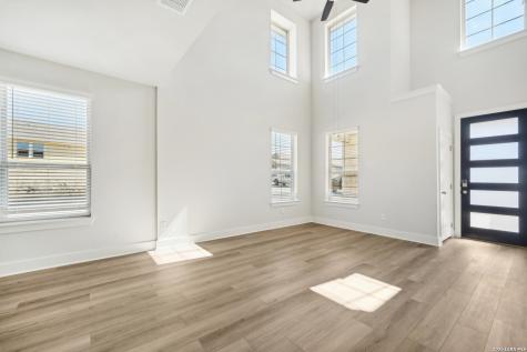 6451 Comanche Moon Blank San Antonio TX 78233