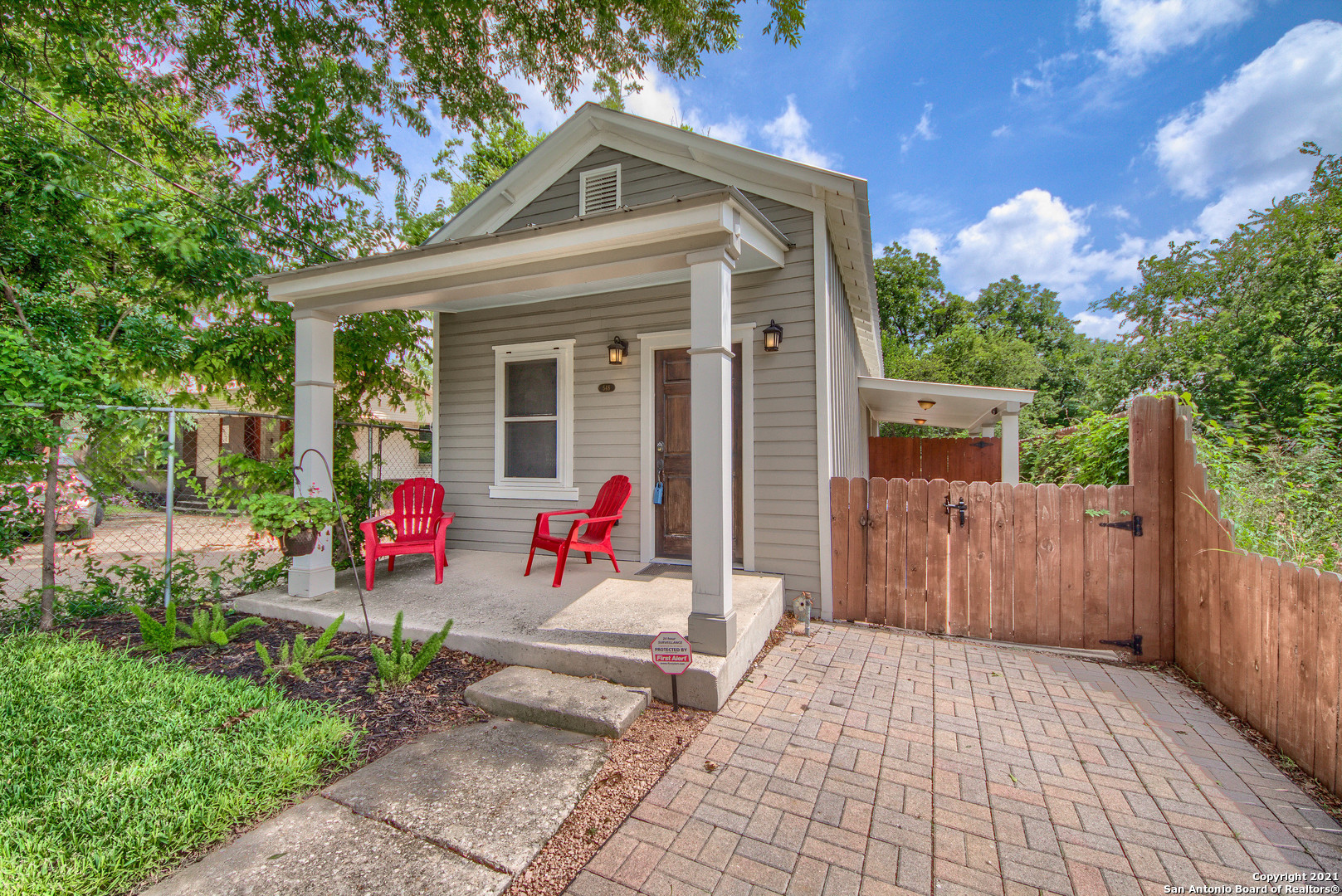 548 Leigh Street San Antonio TX 78210