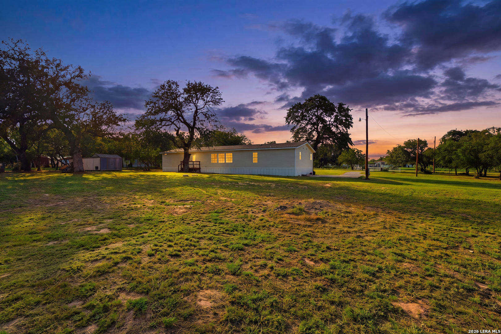 380 Sara Lane Lytle TX 78052