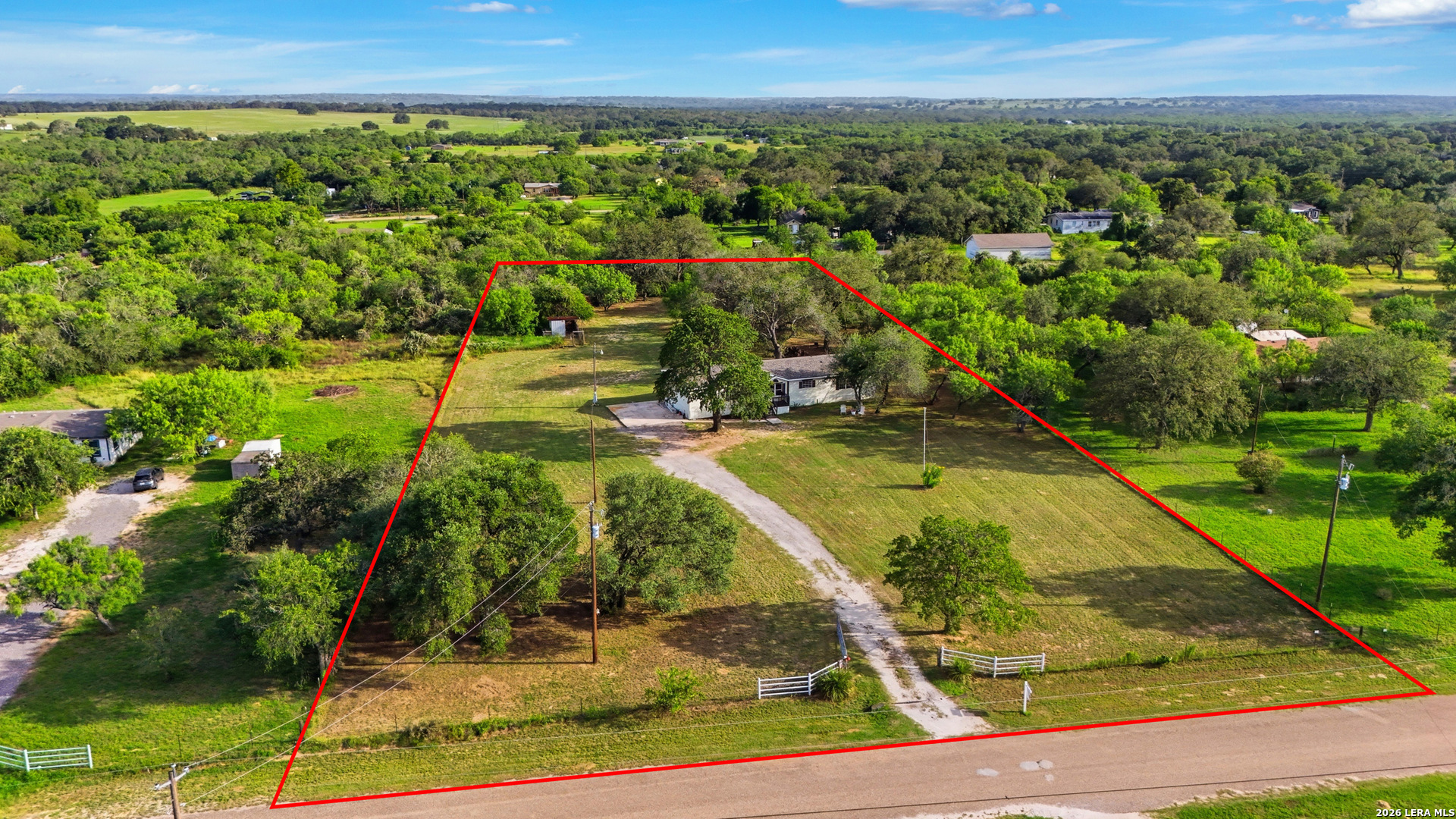 380 Sara Lane Lytle TX 78052