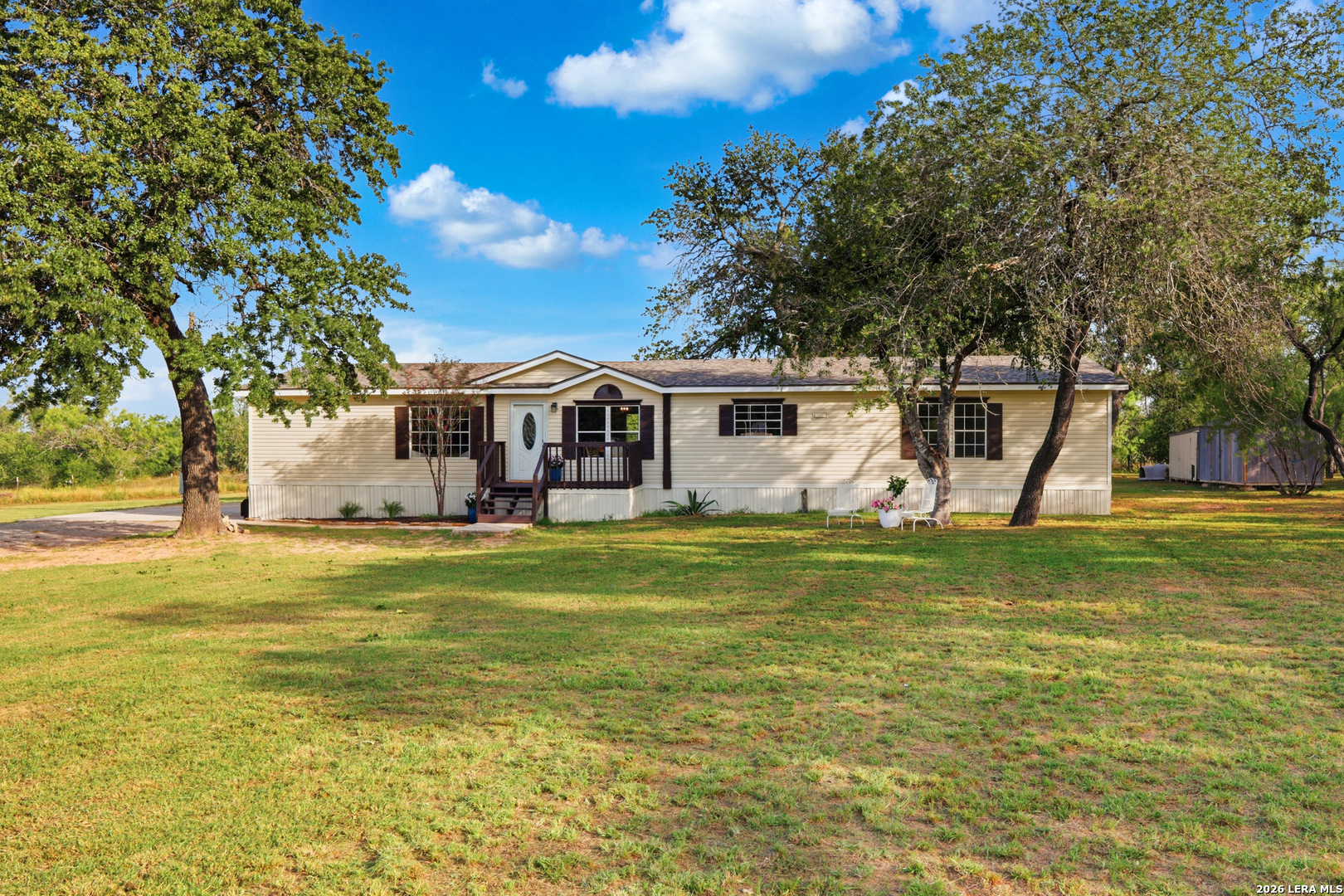 380 Sara Lane Lytle TX 78052