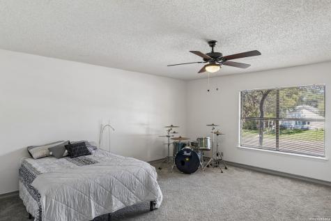 9632 Dover Ridge San Antonio TX 78250
