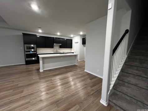 14522 Flatiron Cliff San Antonio TX 78253