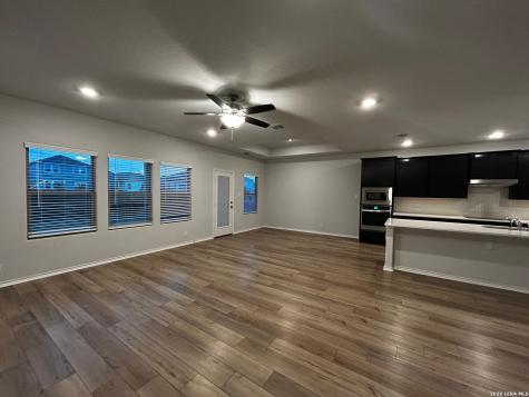 14522 Flatiron Cliff San Antonio TX 78253