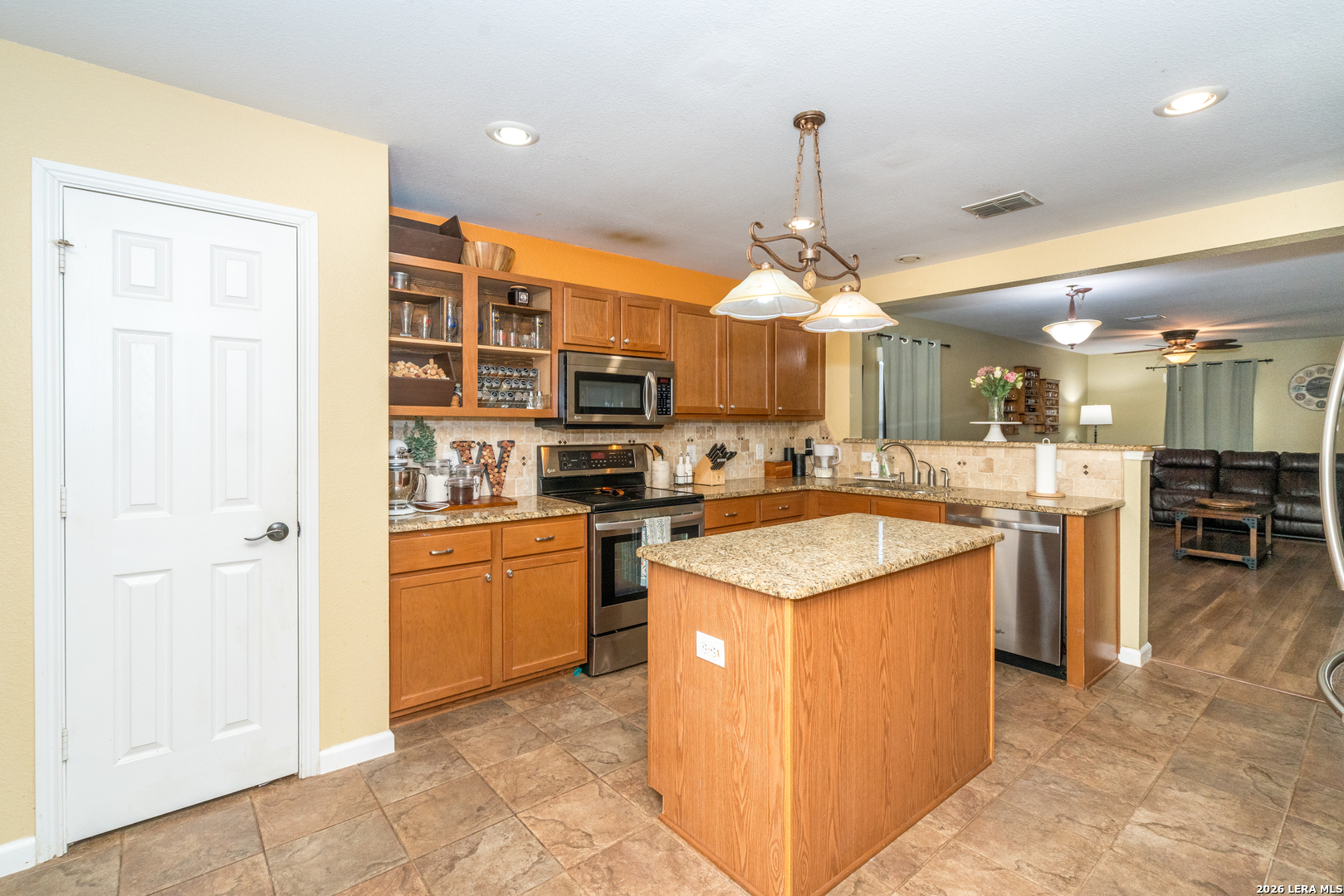 24619 Corral Gables San Antonio TX 78261