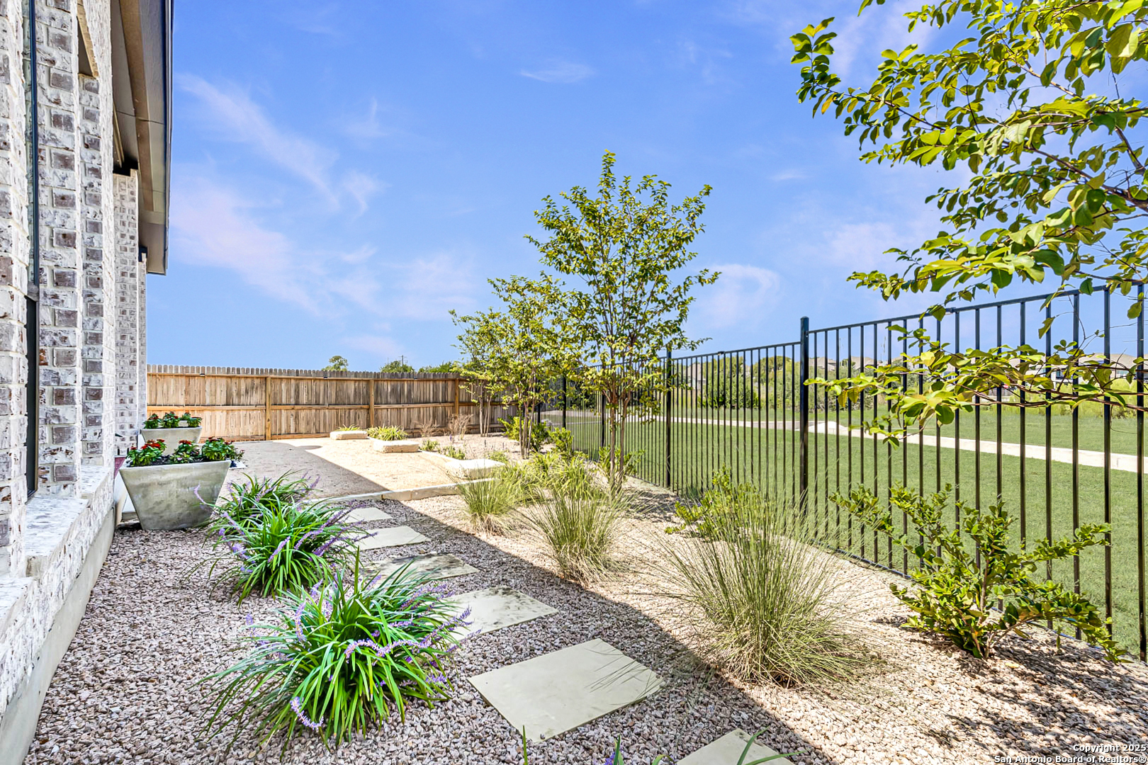 1820 Durham Bulverde TX 78163