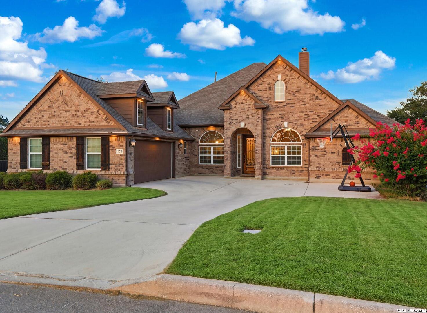 175 Wagon Lane Castroville TX 78009