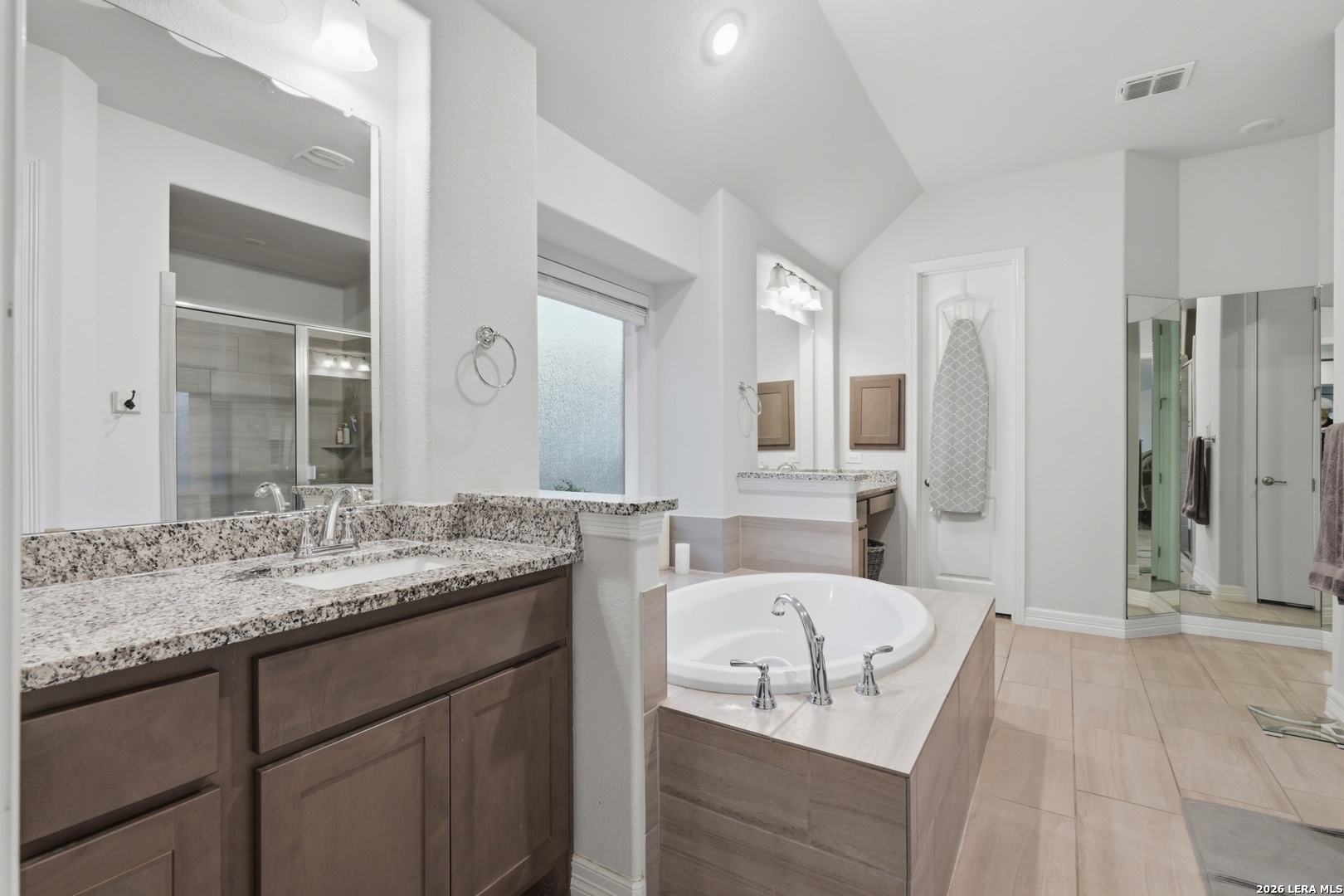175 Wagon Lane Castroville TX 78009