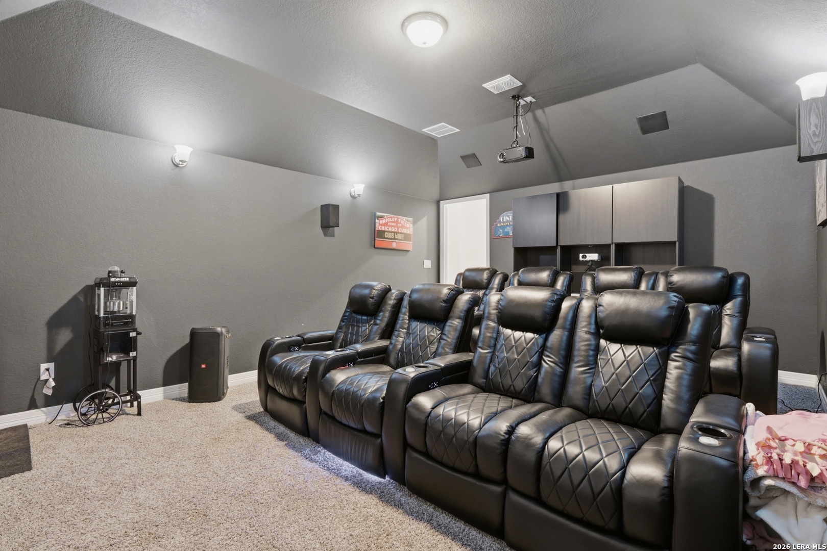 175 Wagon Lane Castroville TX 78009